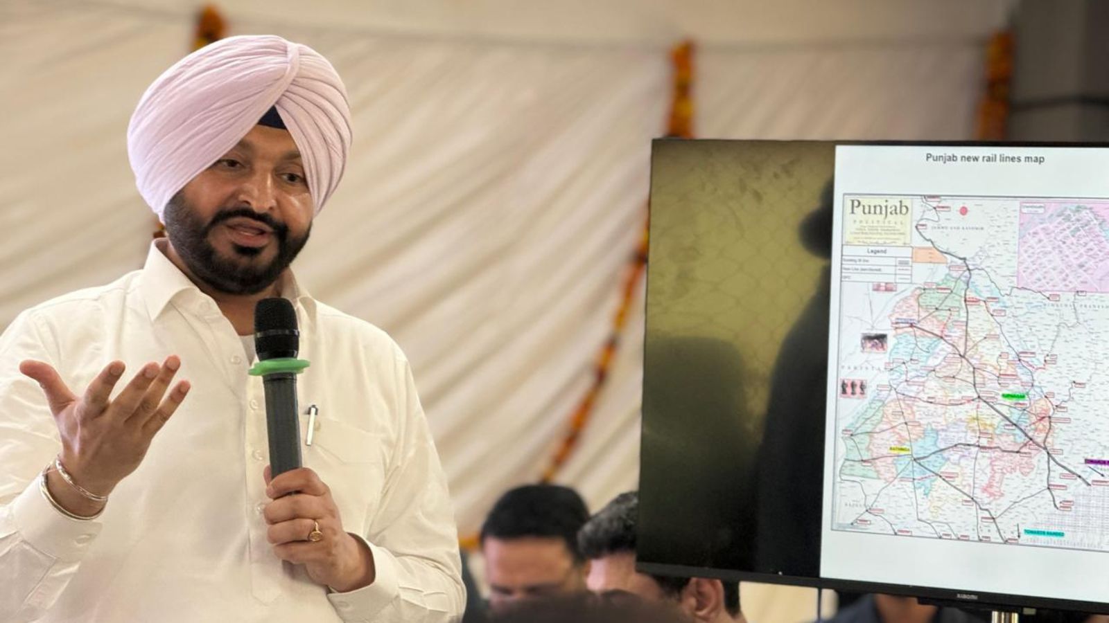 Moga police station blast: Stopped from ‘inspecting’ site, says Bittu; Congress demands CM’s resignation