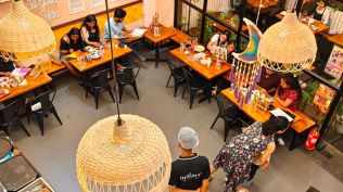 Restaurant Feature
