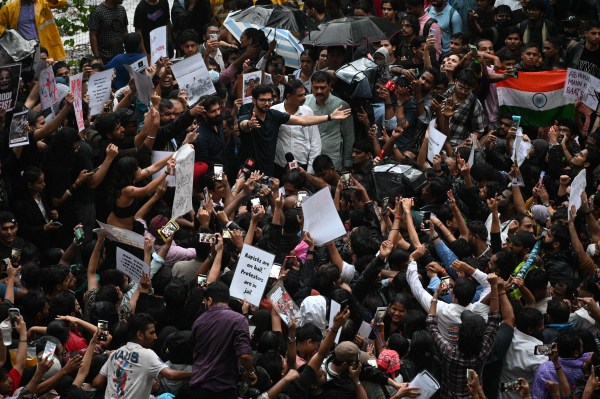 Mumbai Police kept youngsters from joining CJP protests, Mumbai Police CJP protests, CJP Jantar Mantar protest, Jantar Mantar protest, Delhi protest, Sansad Chalo march, jantar mantar protest, Cockroach Janta Party, CJP protest Delhi, NEET paper leak, unemployment in India, Delhi street protests, Bhagat Singh jail diary, Jantar Mantar protest, Jodhpur IT professionals protest, Shahdara Delhi, youth protests India, media misinformation, Indian Express reporting, civil rights dissent India, Indian express news, current affairs
