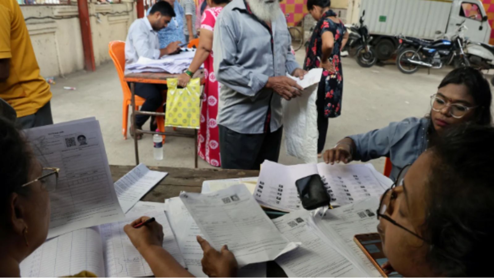PCMC Extends SIR Drive and BLO House Visits Until August 8