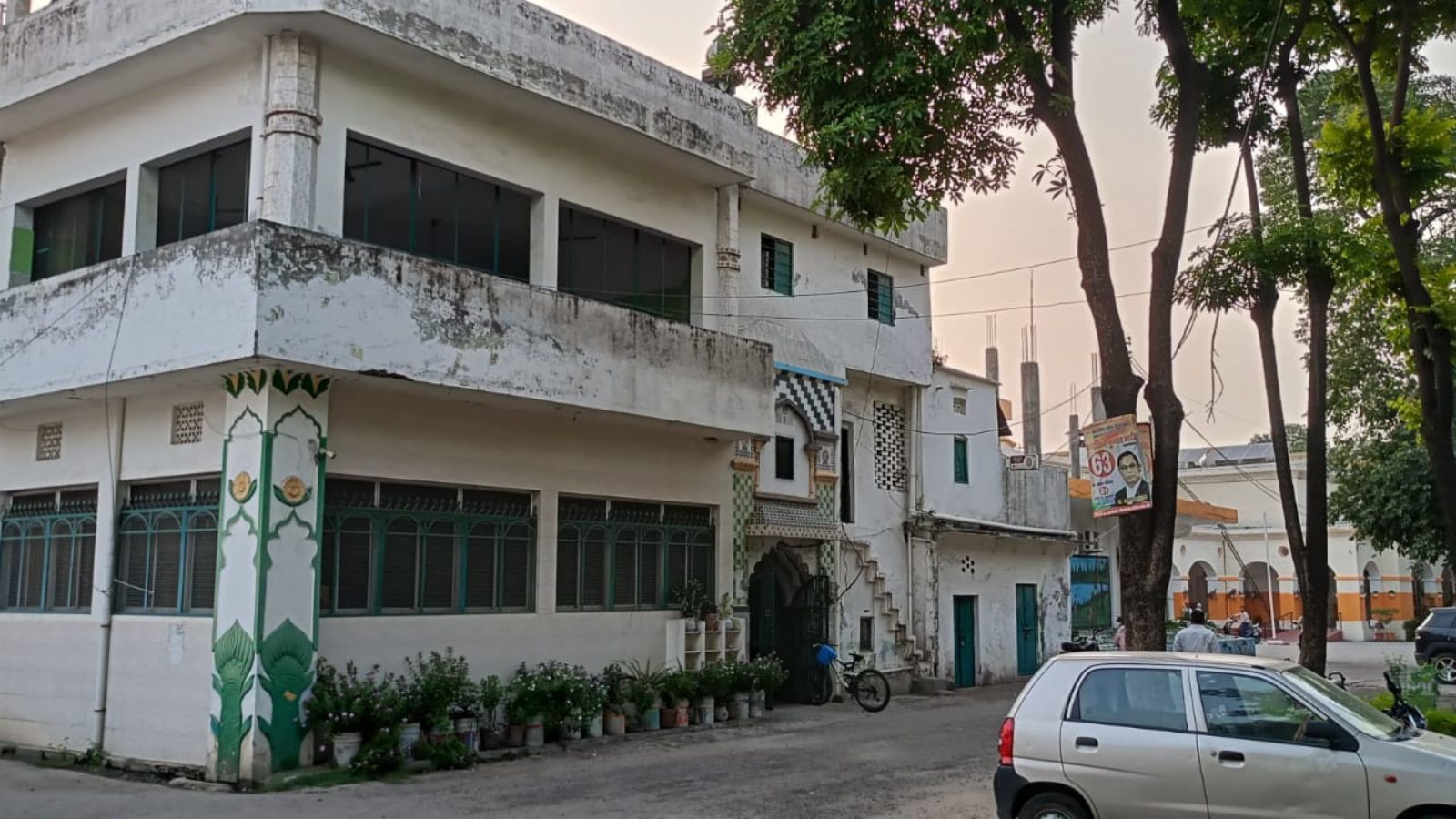 Saharanpur court orders eviction of mosque from Collectorate campus, imposes Rs 6.41 crore penalty