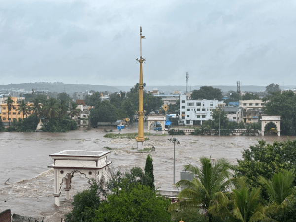 Indrayani river Alandi Pune rains landslide