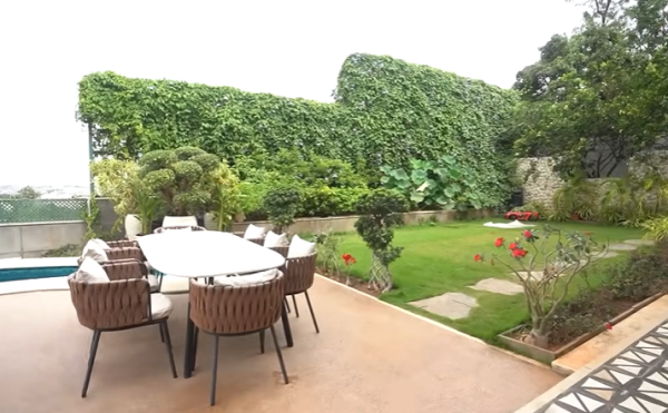 Inside Ram Charan-Upasana Konidela's Hyderabad house (Photo: Curly Tales/YT)