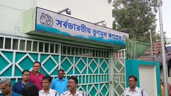 ED freezes TMC's Rs 440 crore bank deposits under the Prevention of Money Laundering Act as part of its ongoing investigation. (Express Photo)