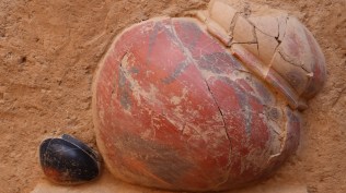 Tamil Nadu excavation, Malayadipatti excavation, Tenkasi excavation, Tenkasi, Karivalamvanthanallur, Stone Age, Sangam-era workshops, Neolithic or Chalcolithic phases, Indian express news, current affairs