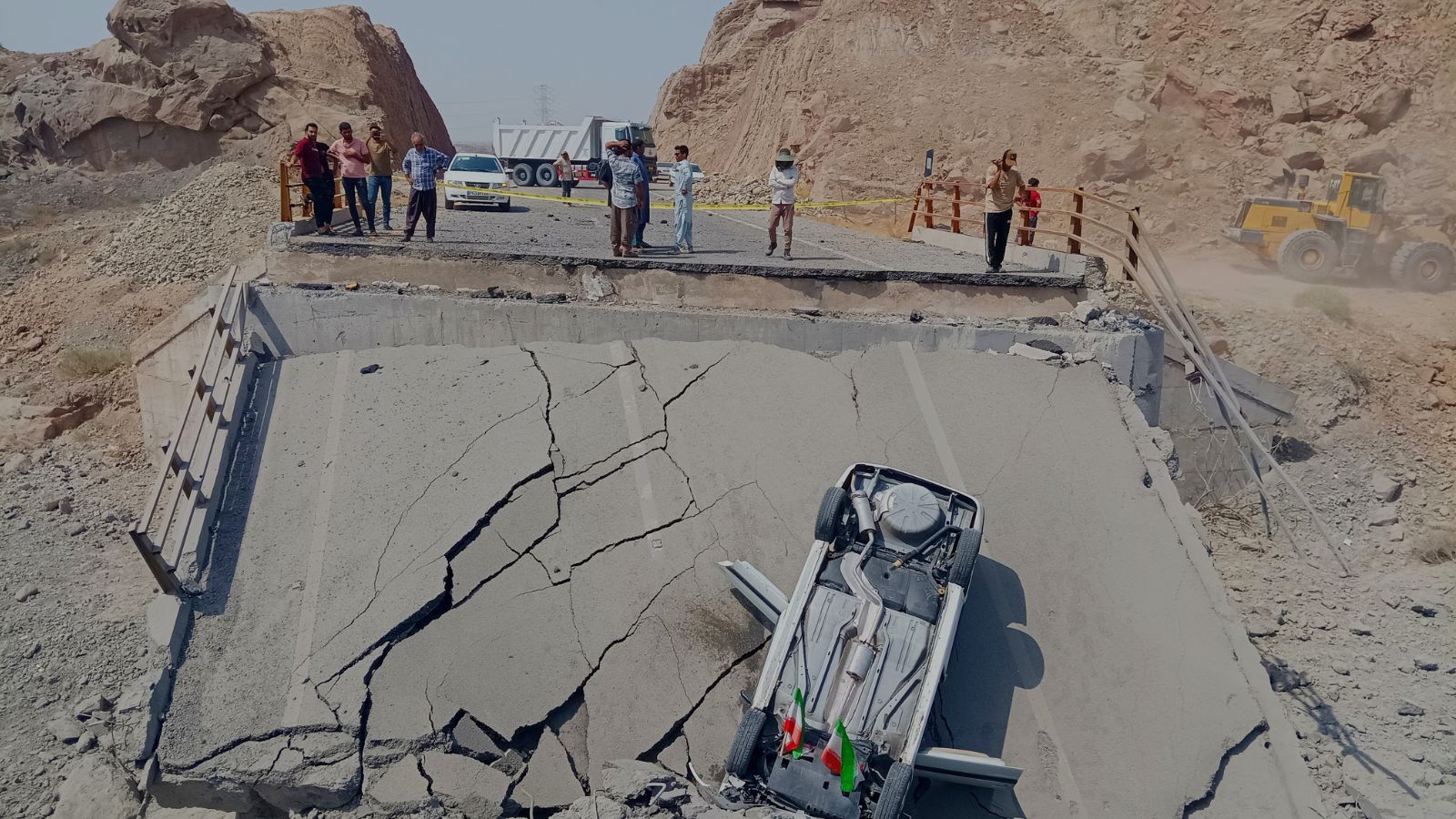 2 US troops killed, 1 missing in Jordan as Iran strikes Washington allies across the Gulf