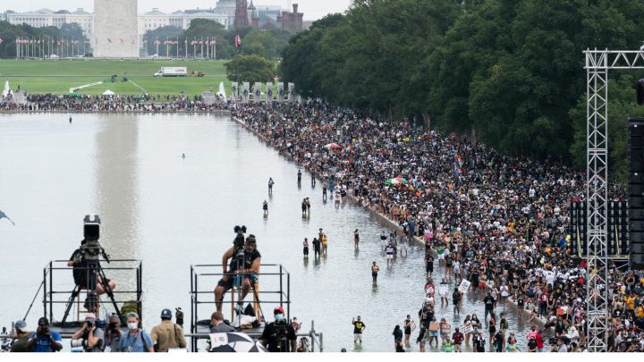 Trump Reflecting Pool Police