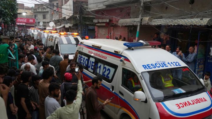 Pakistan Collapsed Roof 