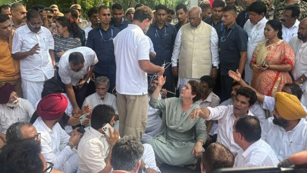 Rahul Gandhi, CJP protest