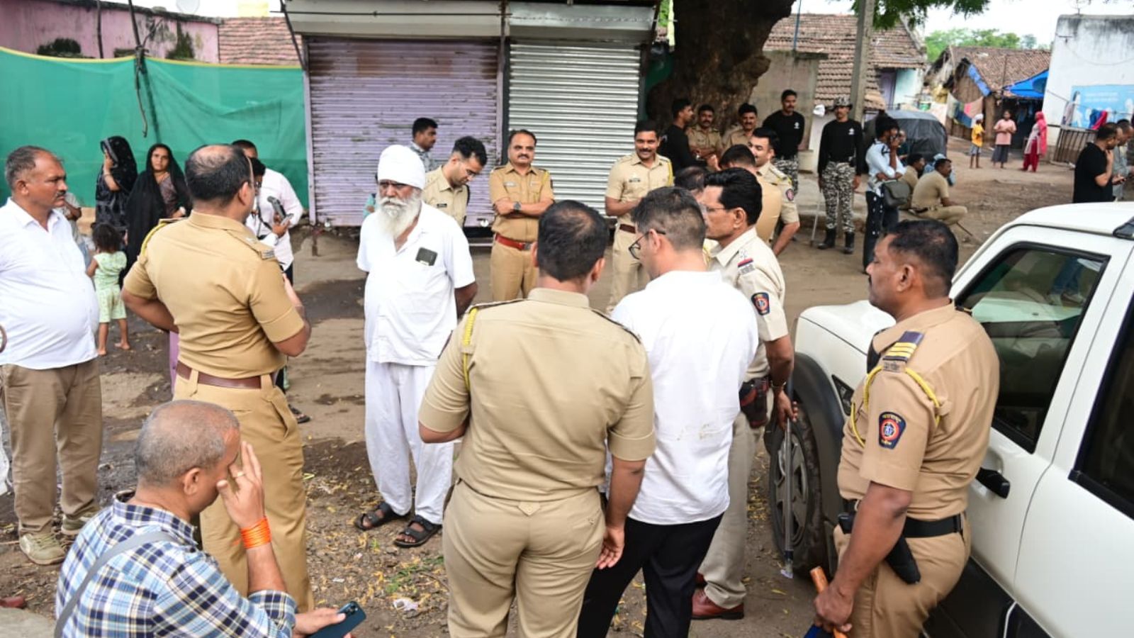 400 cops, 5-hour raid, one village: How Maharashtra cops zeroed in on illegal arms hub in MP