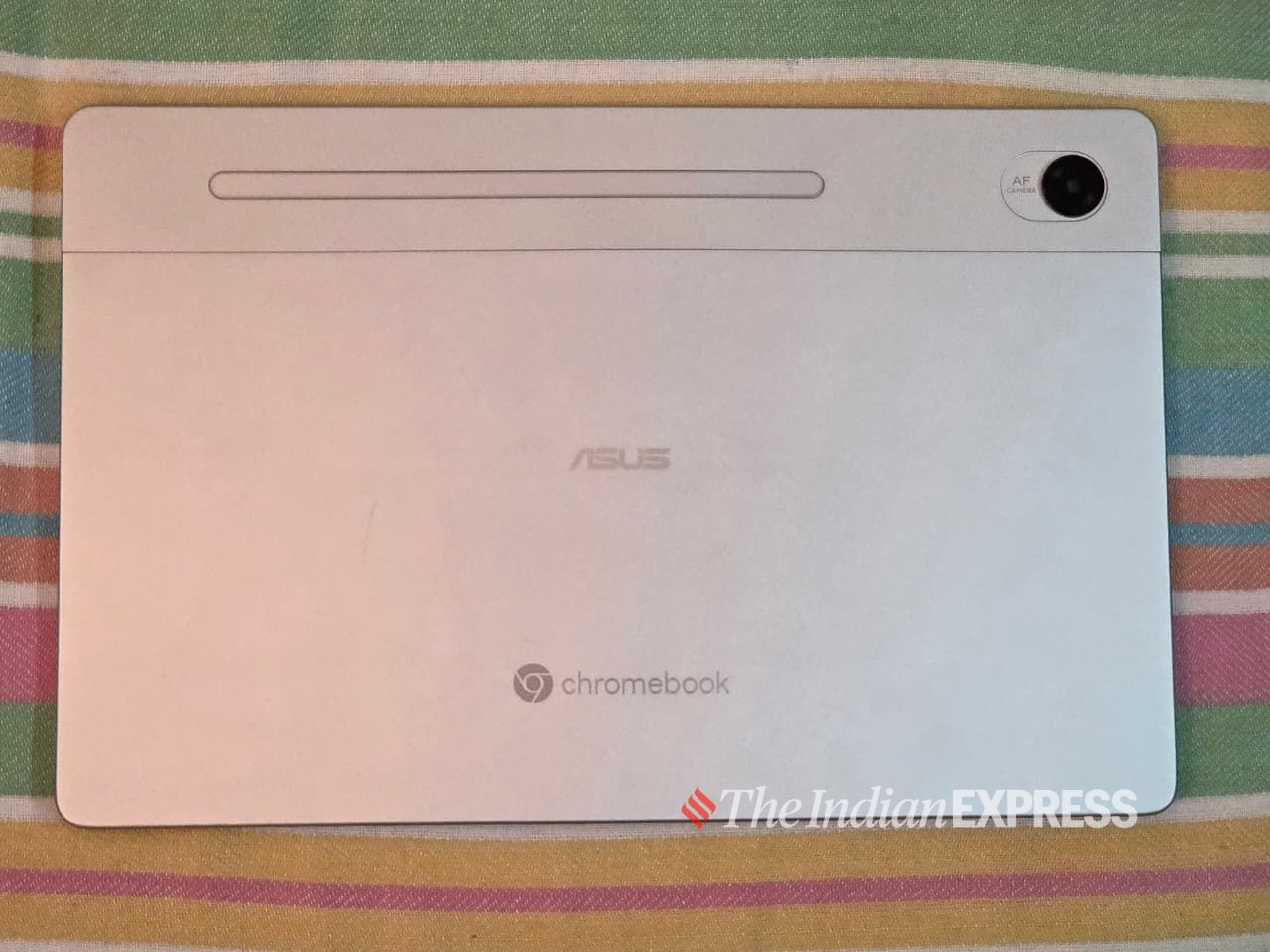 Asus Chromebook CM32 Detachable review