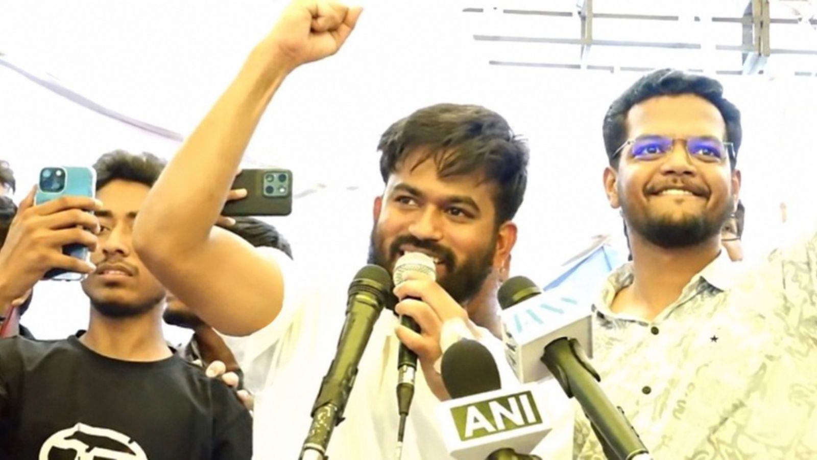 Ministerial Exit: Dharmendra Pradhan Resigns Amid Rising CJP Student Protest Pressure