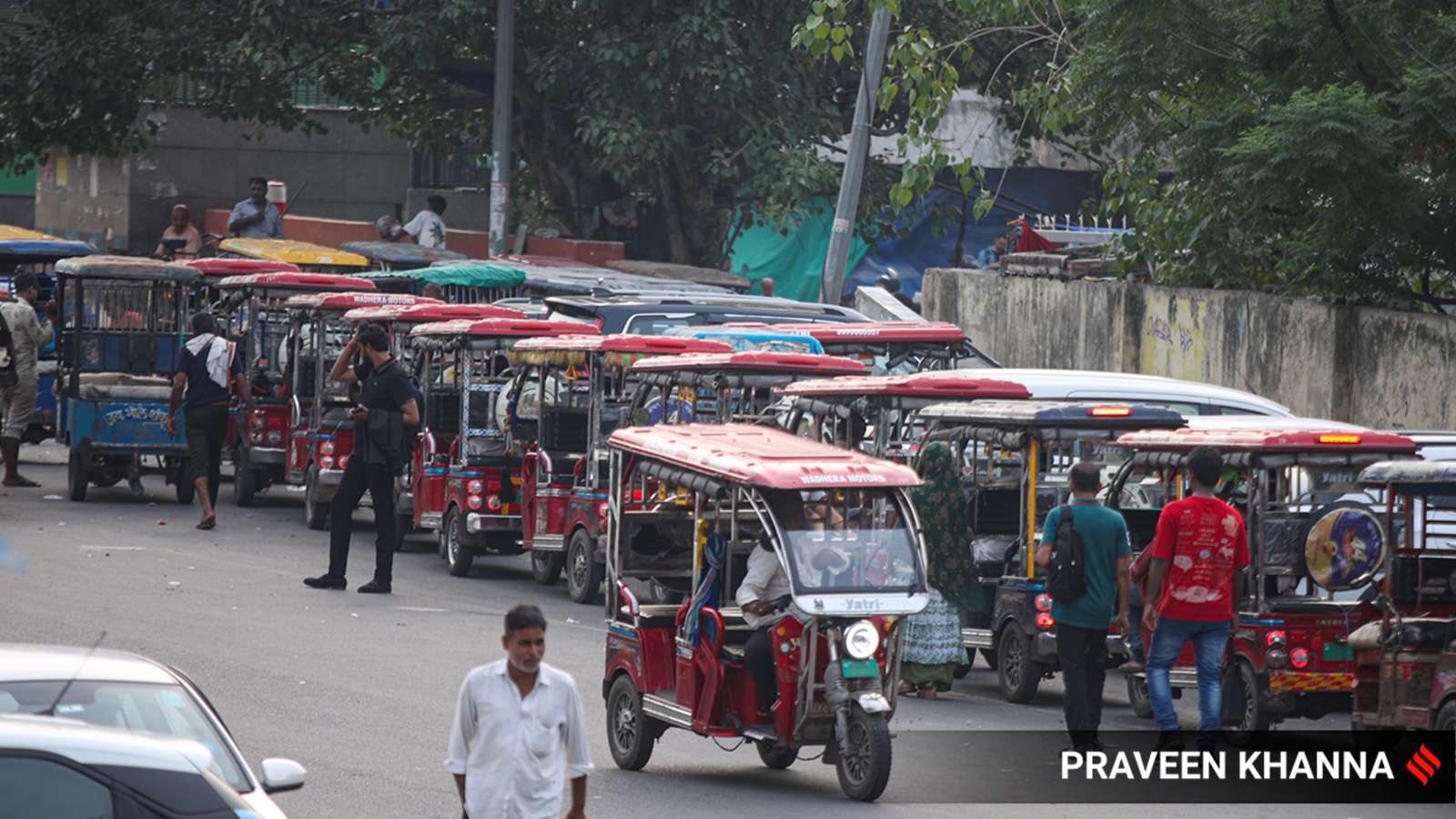 'No one can switch off my e-rickshaw now': Delhi drivers beat Bluetooth hack