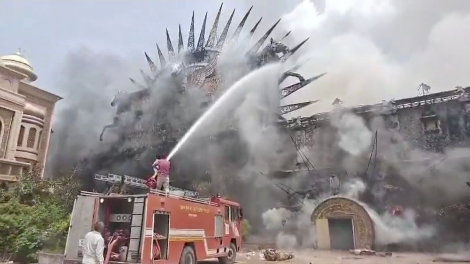 Fire at Gurgaon's Kingdom of Dreams; no casualties at abandoned site