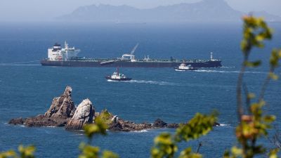 Iran US War, Iran Strikes US, Iran Oil Tankers, Strait of Hormuz, US Iran Conflict