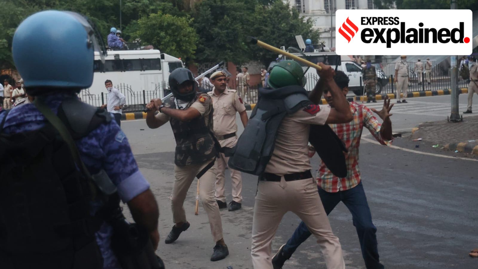 Can police hide their identity during protests? What Indian law says about plainclothes officers