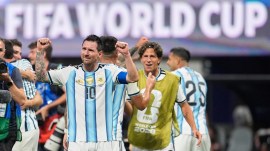 Argentina's Lionel Messi (10) reacts at the end of the World Cup round of 16 soccer match between Argentina and Egypt in Atlanta, Tuesday, July 7, 2026. (AP Photo/Mike Stewart)