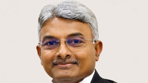 madras high court Justice G K Ilanthiraiyan corruption