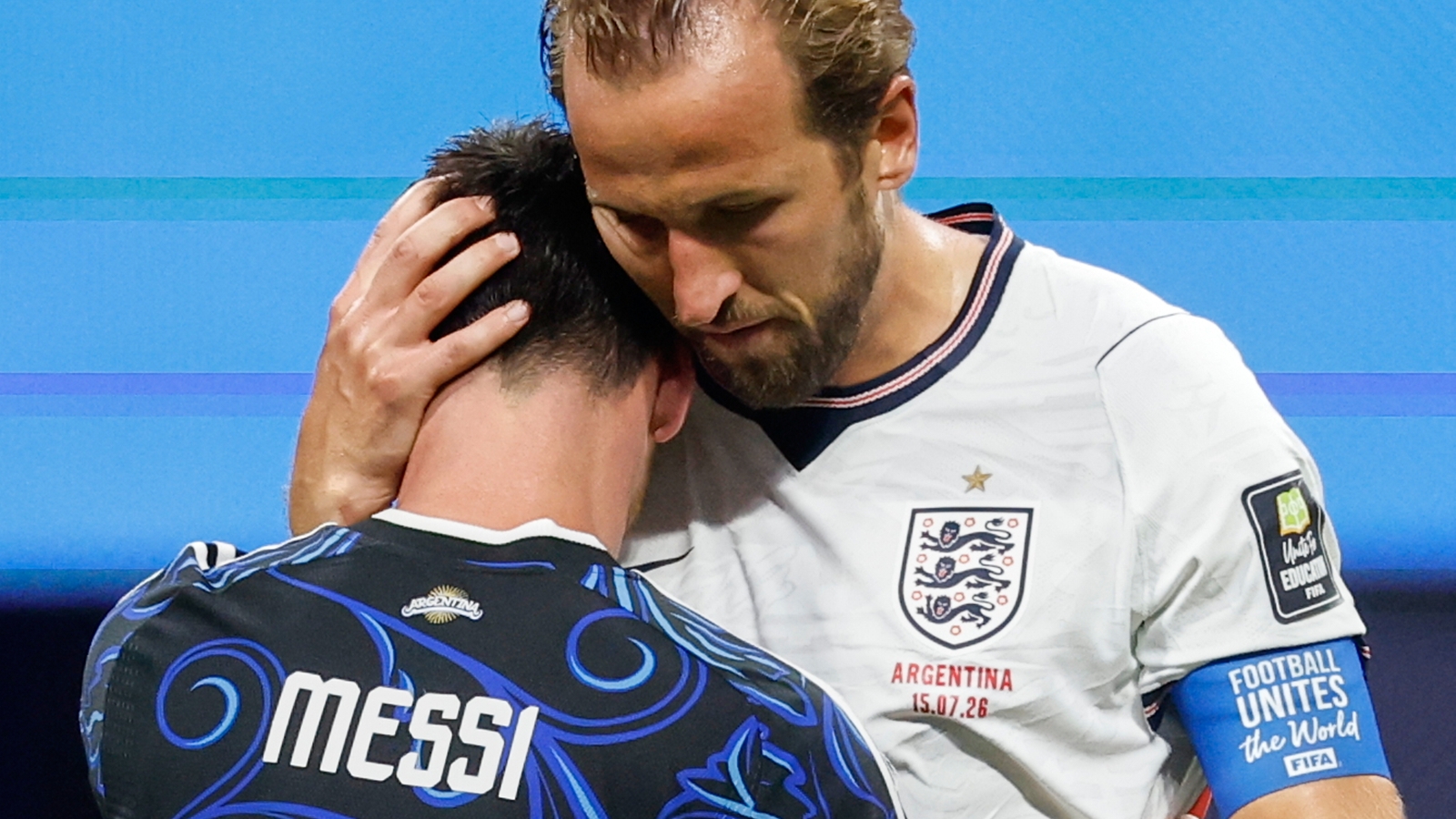 Argentina's Lionel Messi (10) and England's Harry Kane embrace after the World Cup semifinal soccer match between England and Argentina in Atlanta, Wednesday, July 15, 2026. (AP Photo/Erik S. Lesser)