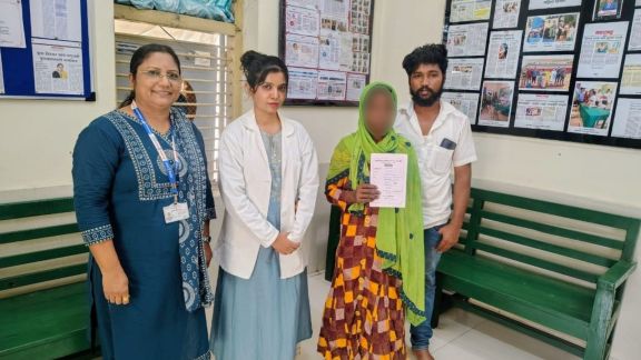 A woman missing for over two-and-a-half years is reunited with her family after officials at Nagpur's Regional Mental Hospital, police, government authorities and an NGO traced her identity across Maharashtra, Andhra Pradesh and Tamil Nadu. (Special Arrangements)