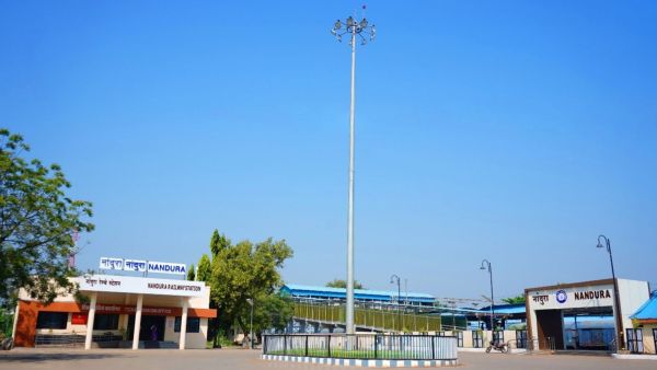 Redevelopment of Nandura station (Image: Central Railway)