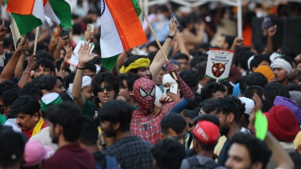 Crowd swells at Jantar Mantar, clashes around Tolstoy Marg, CJP Jantar Mantar protest, Jantar Mantar protest, Delhi protest, Sansad Chalo march, jantar mantar protest, Cockroach Janta Party, CJP protest Delhi, NEET paper leak, unemployment in India, Delhi street protests, Bhagat Singh jail diary, Jantar Mantar protest, Jodhpur IT professionals protest, Shahdara Delhi, youth protests India, media misinformation, Indian Express reporting, civil rights dissent India, Indian express news, current affairs