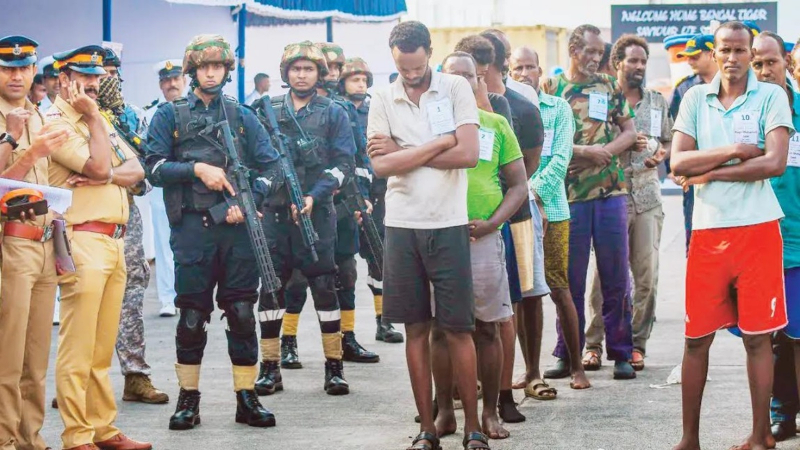 After life term, 44 Somali pirates seek transfer to home prisons