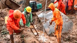 Wayanad landslides, Wayanad landslides survivors, Couple recalls escaping Wayanad landslide, Couple recalls Wayanad landslide, remembering Wayanad landslides, Indian express news, current affairs