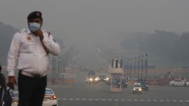 Delhi moves to combat winter haze, Delhi winter haze, Delhi government, combat air pollution, work from home, Delhi Air Quality Index, delhi aqi, Delhi air pollution, Delhi air quality, air pollution, air pollution level, Delhi severe air quality, delhi news, India news, Indian express, current affairs