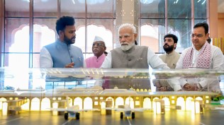 pm modi at jodhpur airport