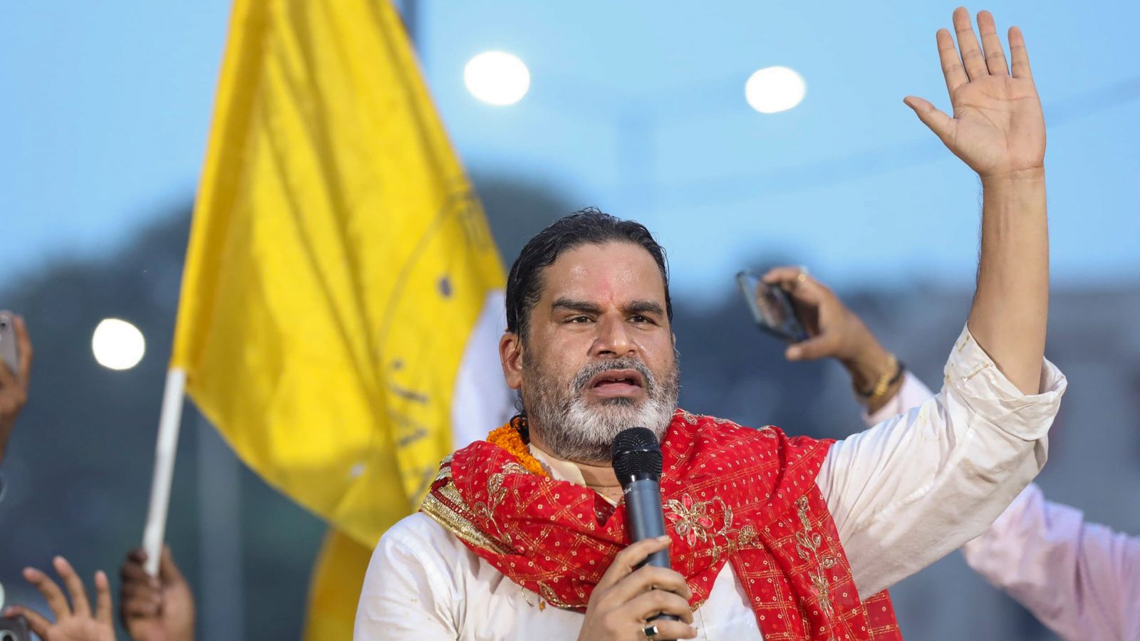  Jan Suraaj Party founder Prashant Kishor addresses a public meeting as part of a voter outreach campaign, in Patna, Bihr, Thursday, July 9, 2026. (PTI Photo) (PTI07_09_2026_000476A)