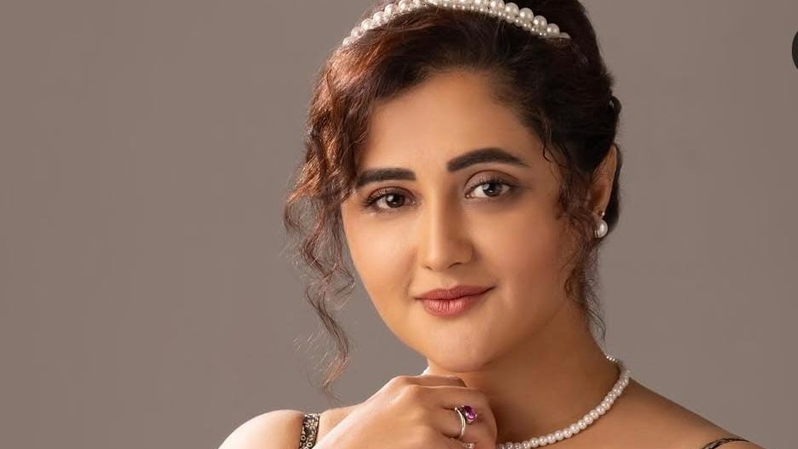 Actor Rashami Desai lost weight by walking more on holiday: Here’s why it really works