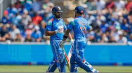 Rohit Sharma and Virat Kohli in action. (Deepak Malik / CREIMAS for BCC)I