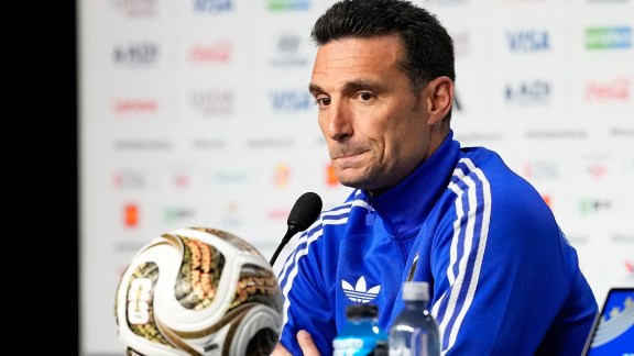 Lionel Scaloni voiced his displeasure about Argentina's World Cup training schedule on Friday. (AP Photo)