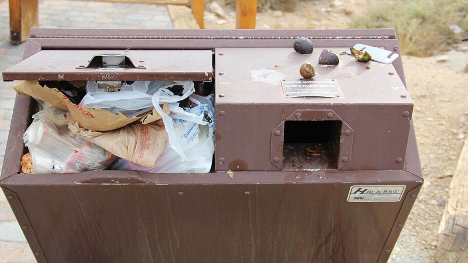 Ancient Trash Disposal and Urban Growth
