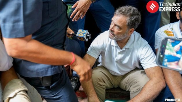 According to police sources, Rahul Gandhi has been asked to end the sit-in