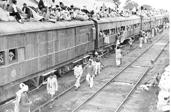 A refugee special train at Ambala Station during partition of India (Wikimedia Commons)