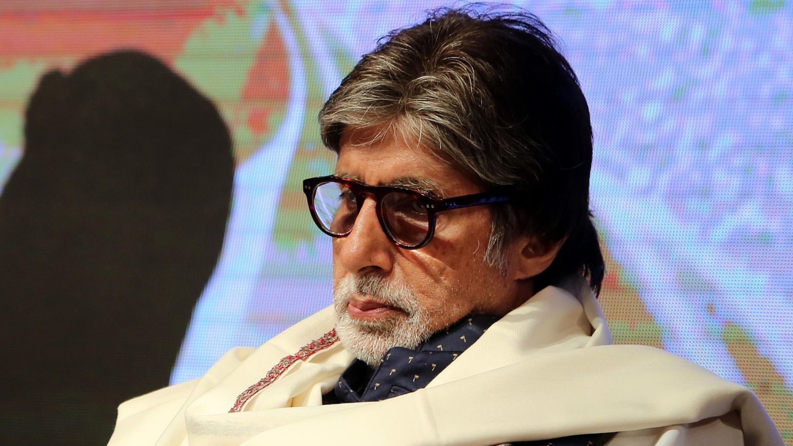 Amitabh Bachchan recalls dealing with body insecurity