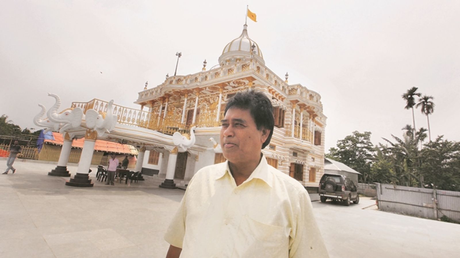 West Bengal Withdraws Banga Bibhushan Award from BJP MP Ananta Maharaj Over Remarks on Netaji