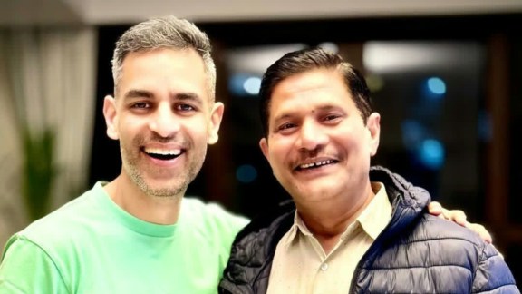 Ankur Warikoo driver salary