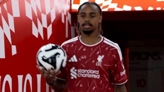 Bradley Barcola Liverpool