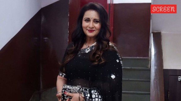 Eight executive committee members have resigned from CINTAA, alleging unilateral decision-making by president Poonam Dhillon and Padmini Kolhapure.