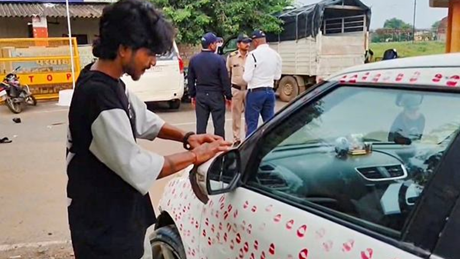 content creator from gwalior uploaded video of the car on social media to gain followers on instagram; gets challan of rs. 5,500
