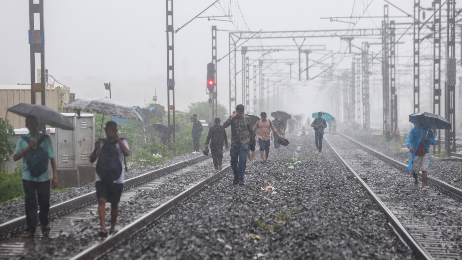 Vasai Bypass rail project hits fresh hurdle as land survey delays acquisition