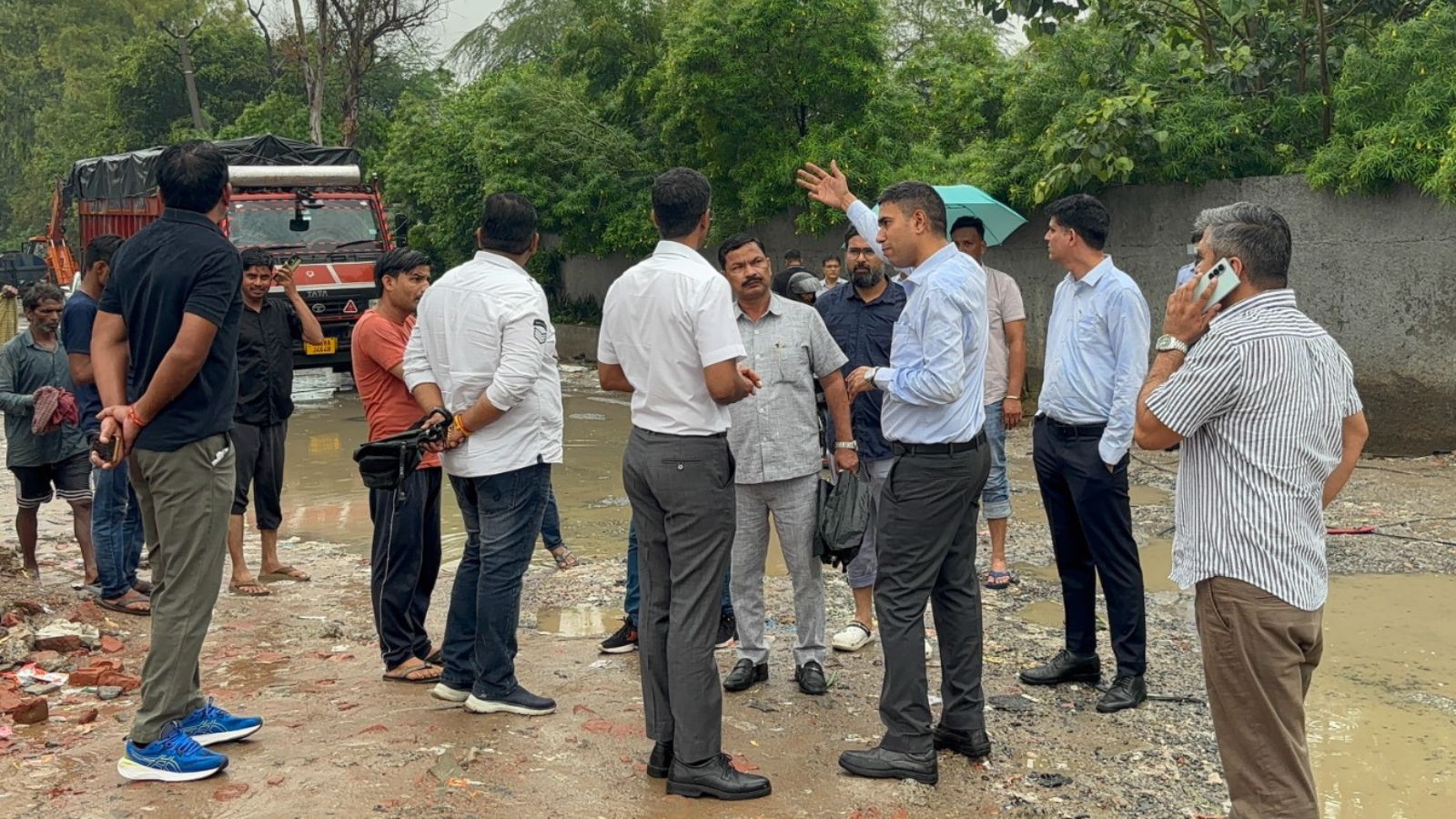 బదిలీ చేసిన 24 గంటల్లోనే ప్రదీప్ దహియాను గురుగ్రామ్ మునిసిపల్ కమిషనర్‌గా హర్యానా ప్రభుత్వం మళ్ళీ నియమించింది