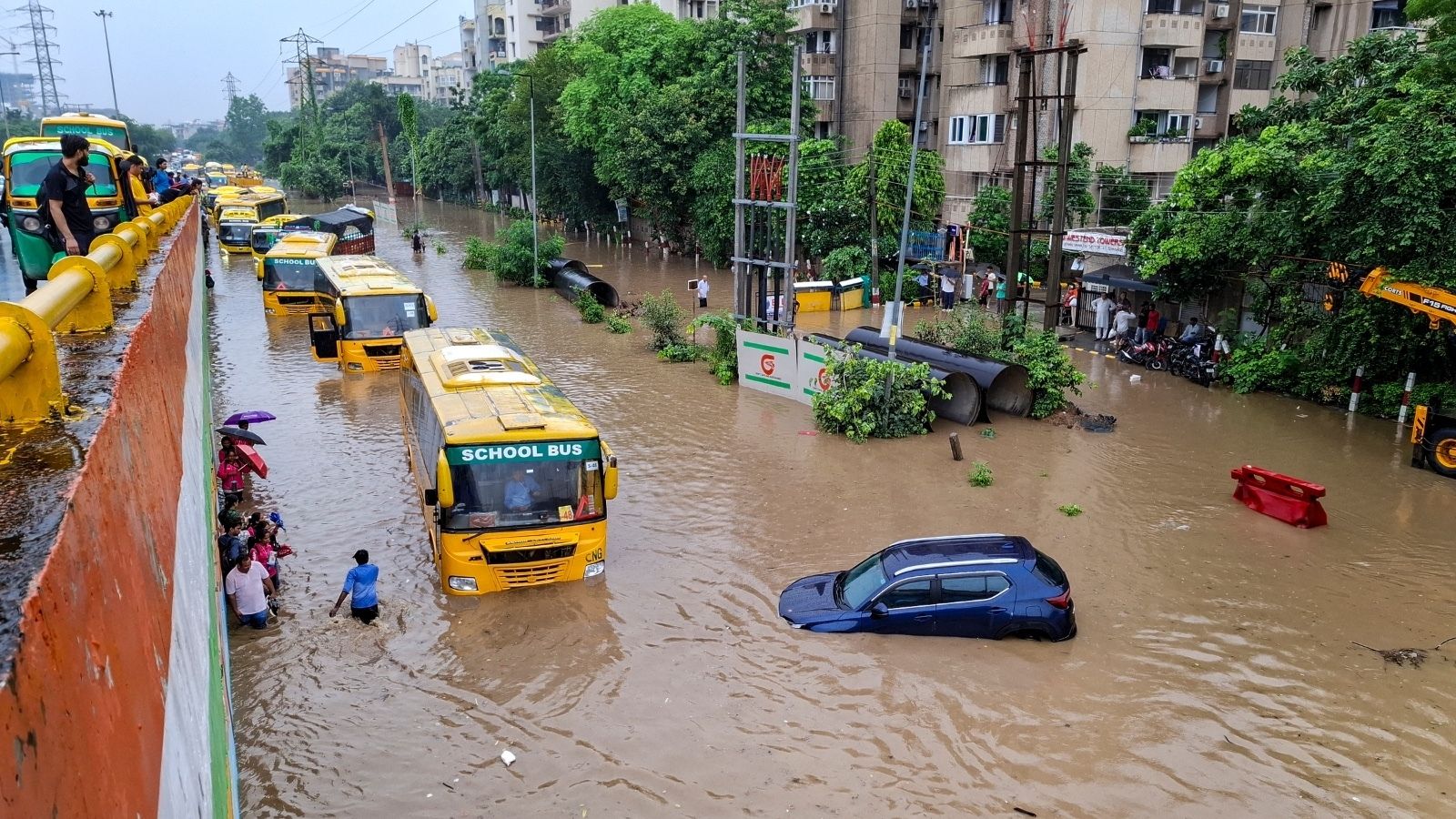 At least 12 school buses go under in Gurgaon, children stranded for hours 