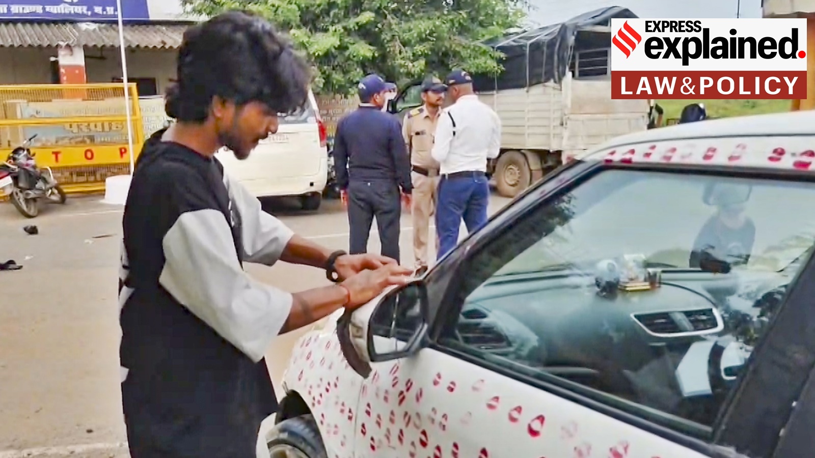 Gwalior man fined for over 3,400 kiss marks on car: Under what law was he penalised?