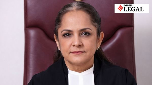 Justice Manmeet Pritam Singh Arora Delhi High Court contempt case advocate lawyer wife criminal case