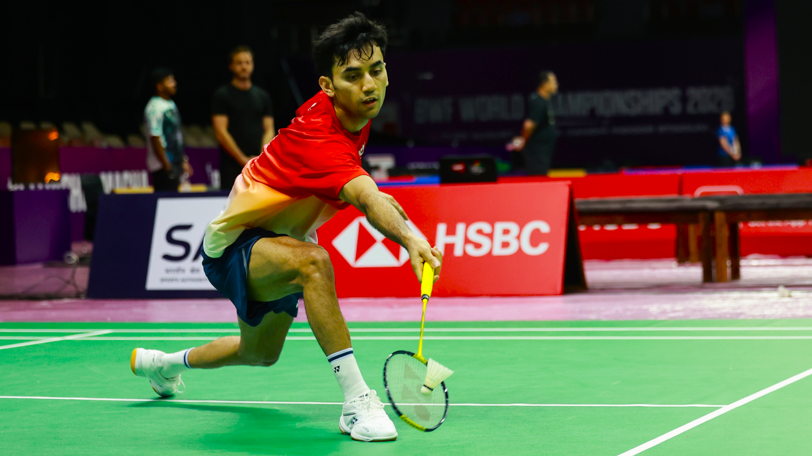 World Championships: Lakshya Sen Overcomes Environmental Challenges to Secure Victory