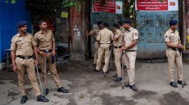 Mumbai Parel tension Mumbai Parel clash, Mumbai Parel tension, Parel clash, Eid procession Mumbai, Mumbai police, Laxmi Cottage Parel, Parel latest news, Mumbai law and order, two groups clash Mumbai, police deployment Parel, Eid procession clash, Mumbai crime news, Indian Express news